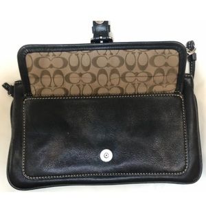 COACH Soho Vintage black leather wristlet (silver hardware)